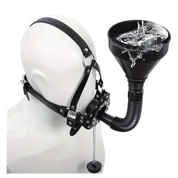 Extreme BDSM Masker met Trechter - Verstelbaar