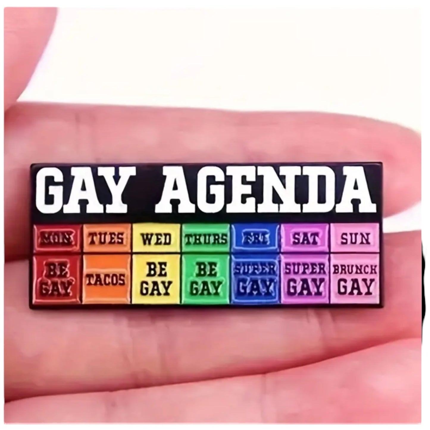 Gay Agenda Pin – Weekoverzicht in Regenboog Stijl