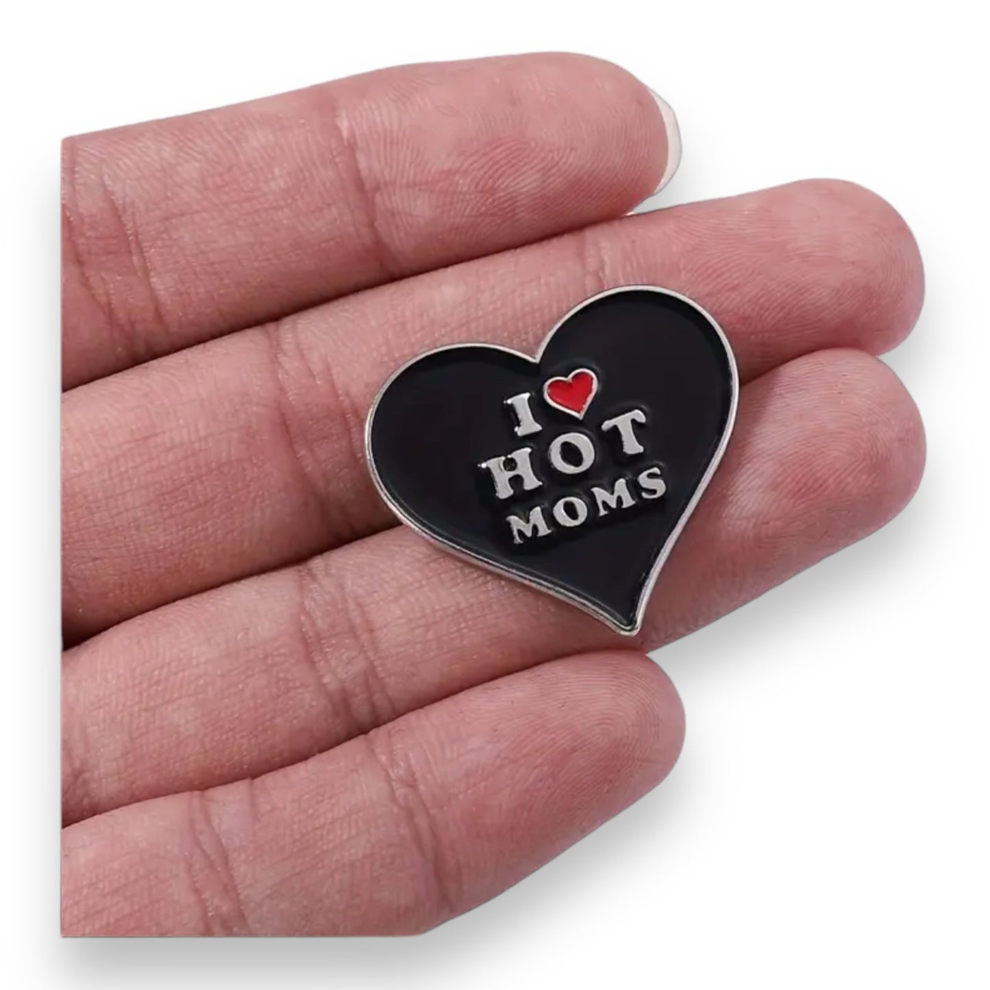 Pin – I Love Hot Moms (Zwart Hart)