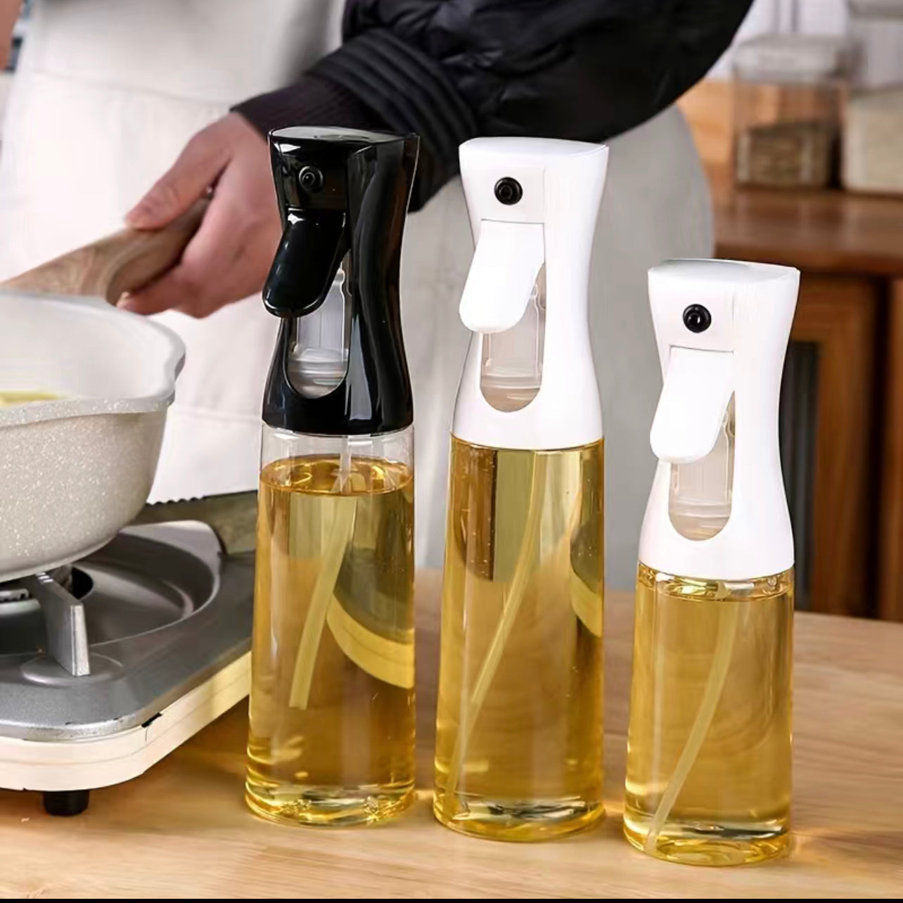 Kitchen Oil Bottle Spray - Olive Oil Dispenser - Press-type Design - Fitness and Barbecue - Easy and Precise
