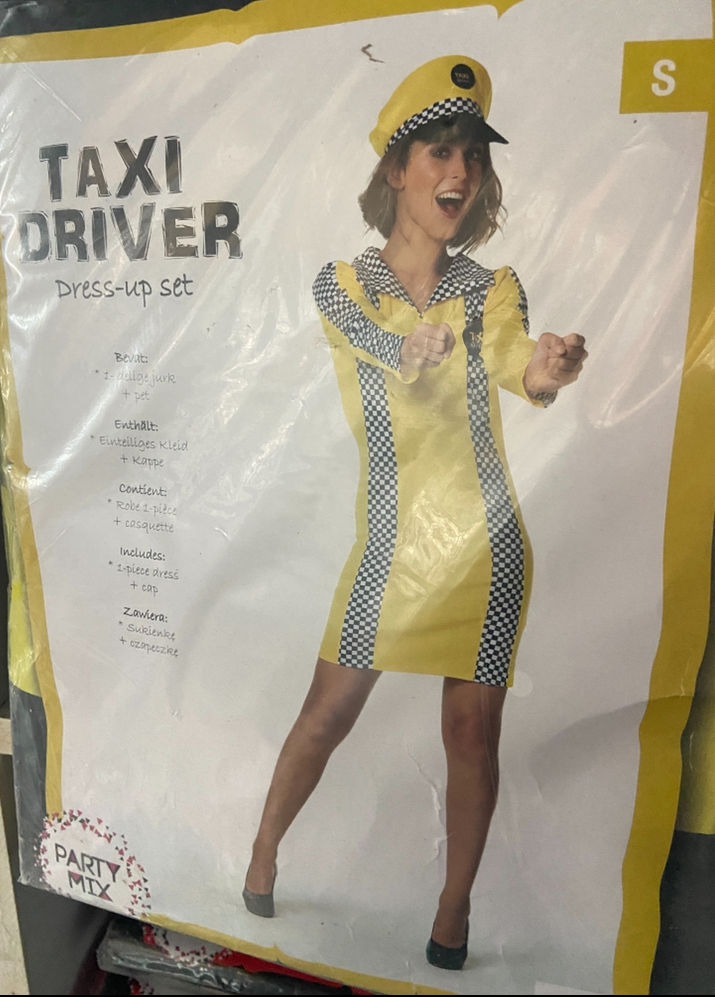 Taxi Chauffeur Verkleedkostuum Dames – Inclusief Jurk & Pet – Maat S M L