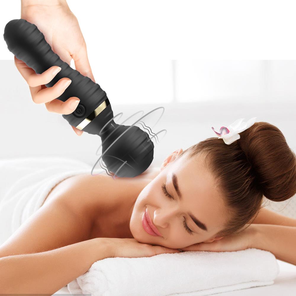 Bossoftoys - 52-00028 - Freedom black - Silicone Massager Black - USB - 9 Vibration mode - Mini wand