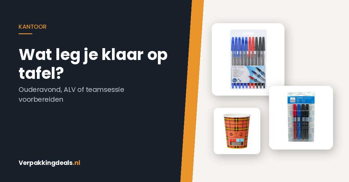 Balpennen, markers en koffiebekertjes klaargelegd voor een vergadering of ouderavond