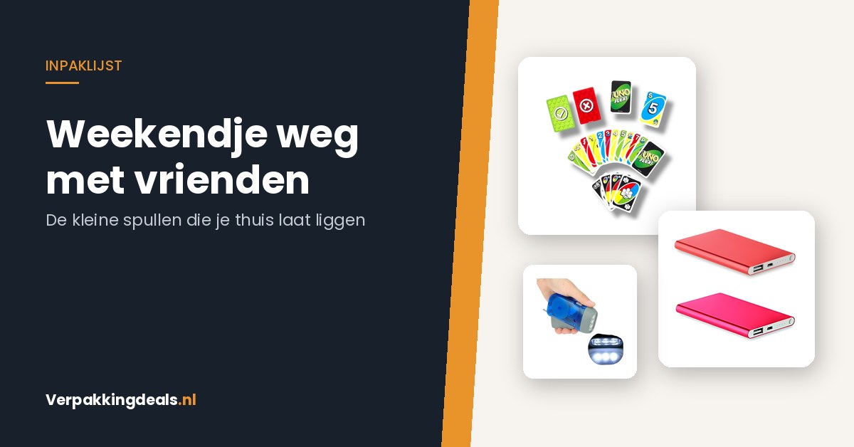 Spullen voor een weekendje weg: kaartspel, powerbank en een kleine LED-zaklamp