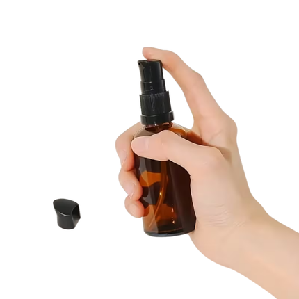 Amber Glazen Sprayfles 50ml – Navulbare Verstuiver met Zwarte Pomp