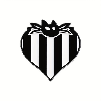 Must-have gothic pin – Hartvormig design met zwarte vleermuis