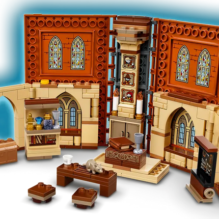 LEGO Harry Potter Zweinstein Moment Transfiguratieles Set 76382