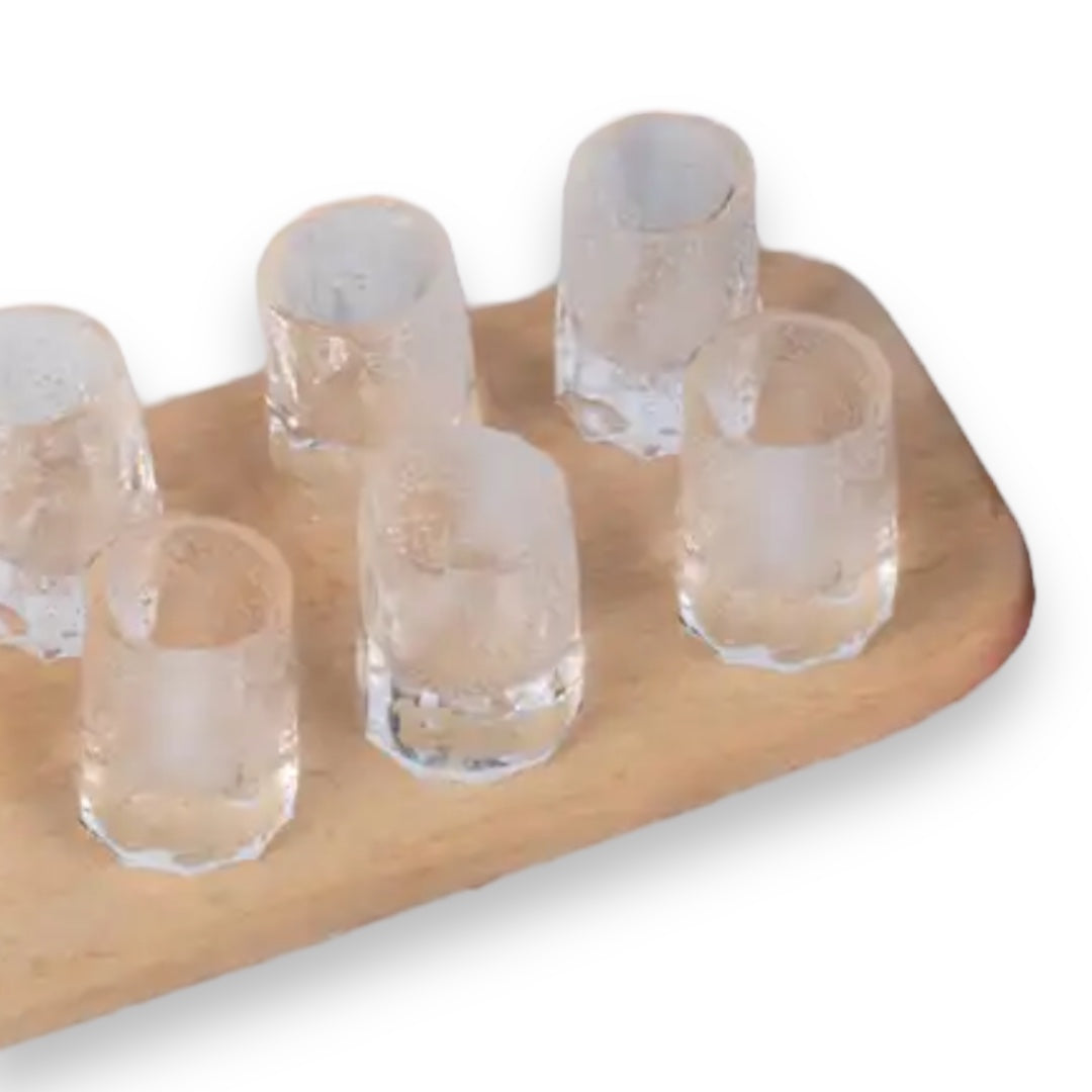Handy 4-Piece Silicone Ice Shot Glass Mold - Perfect for Summer Ice Cold Drinks!