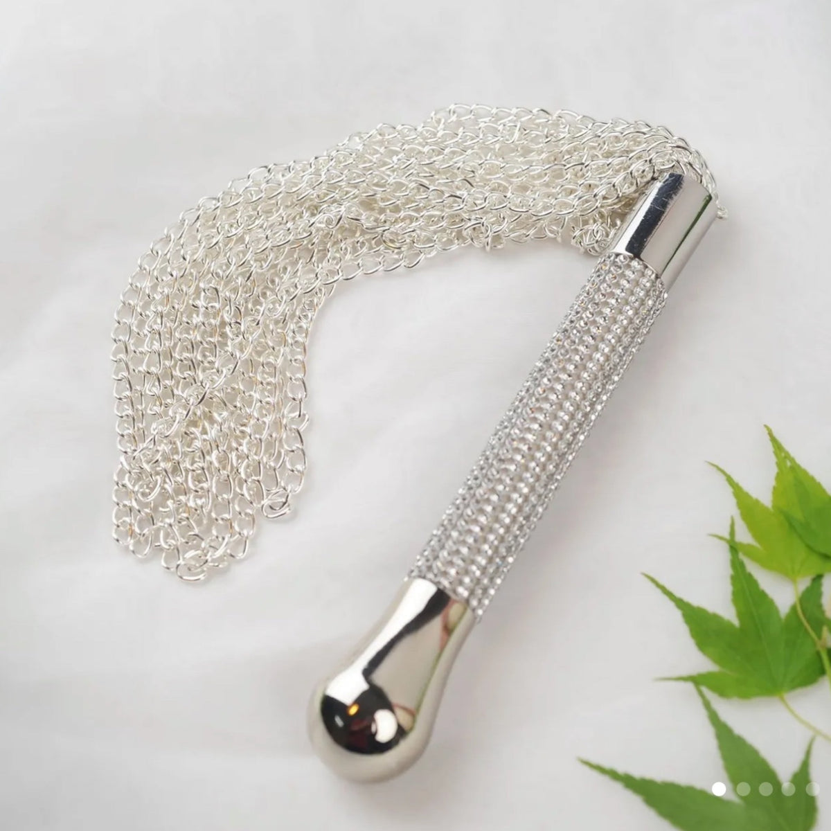 Diamond Whip mit Metallic-Haaren - BDSM Flogger