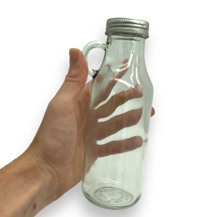 Herbeleef de Nostalgie met Onze Melk Beker Met Deksel - In het Geliefde 'Old School' Design
