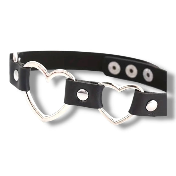 Leren Choker met 3 Hartjes - Verstelbaar 40 cm