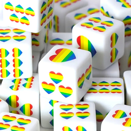 Pride Speeldobbelstenen – Set van 2 – Regenboog Hartjes – 6 Zijden