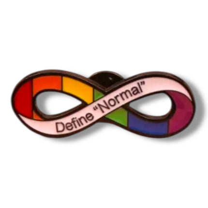 Infinity Pin – Define "Normal" in Regenboogkleuren