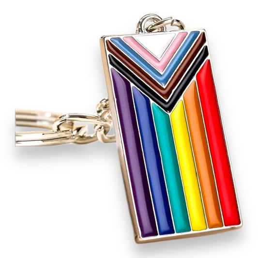 Progress Pride Sleutelhanger – Inclusieve Regenboog Vlag