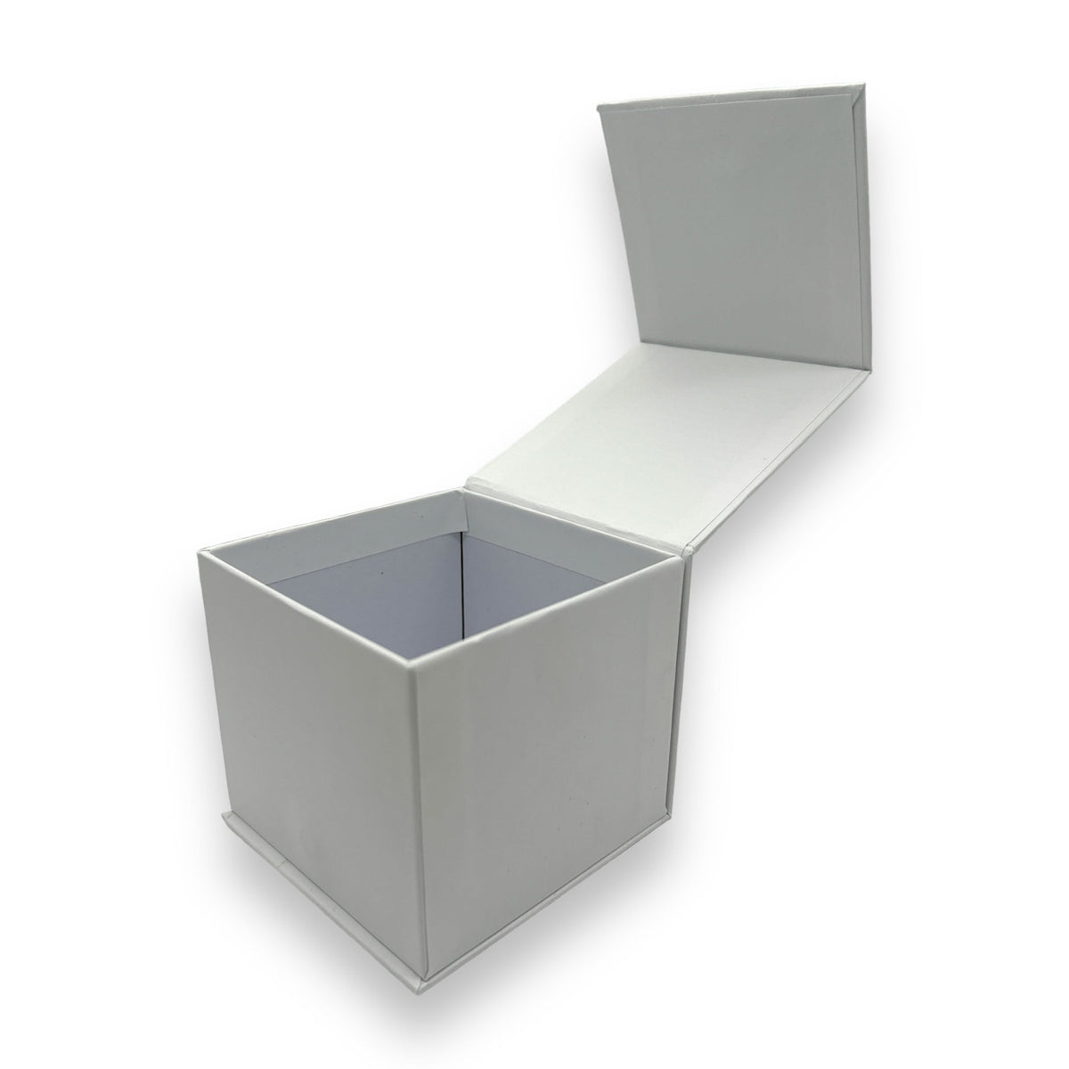 Witte Verpakkingdoos met Magneetsluiting 9,5x9x10 cm