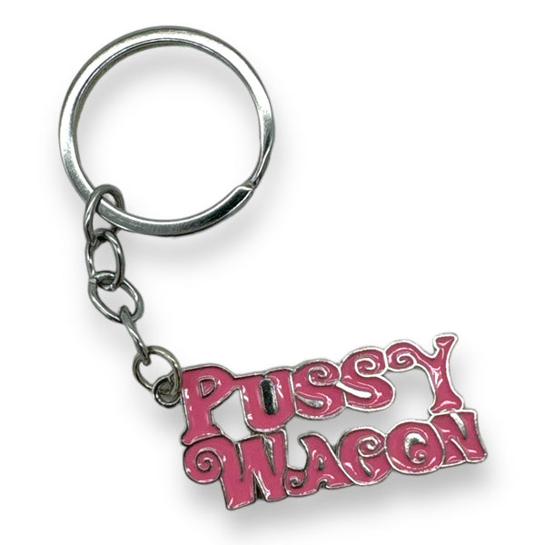 Pussy Wagon Sleutelhanger Metaal met Roze Letters