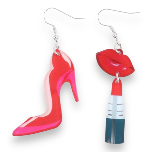 Speelse Schoen- en Lippenstift Oorbellen - 7.3 cm