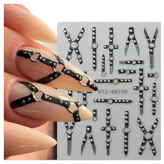 Nail Stickers Bondage – Zwarte Lederlook Bondage met Metaalaccenten