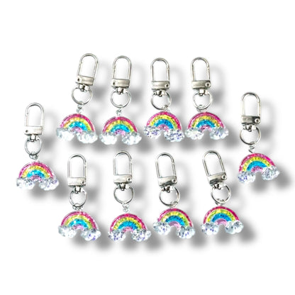 Glitter Regenboog Sleutelhanger met Wolkjes – Acryl & Metaal