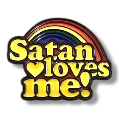 Satan Loves Me Pin – Regenboog Emaille Speldje