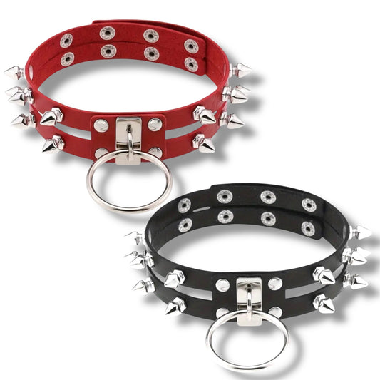 Dubbele Spike Choker Met Ring – Zwart of Rood – Verstelbaar