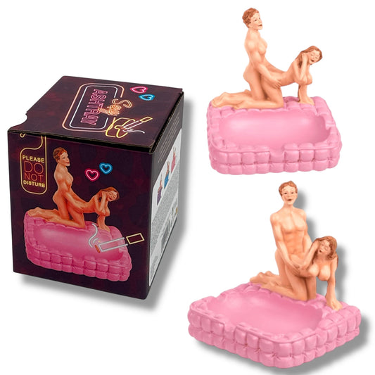 Erotische Asbak Doggy Style – Roze – Met Sekspoppetjes