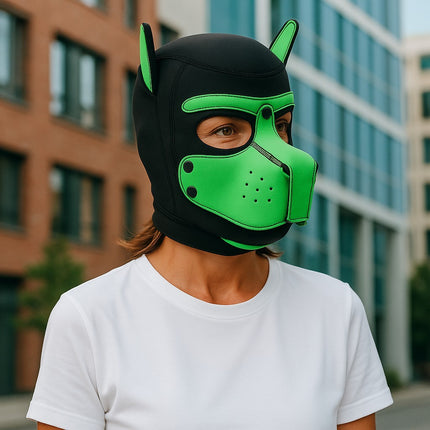 Pup Play Masker – Zwart met Groen | Neopreen Puppy Hood met Afneembare Snuit