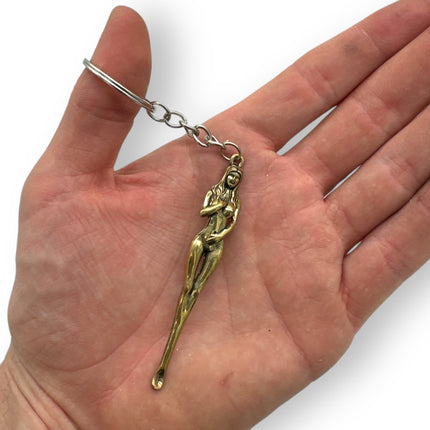 Brozen Feminine Elegance - Stylish Keychain with Women's Silhouette
