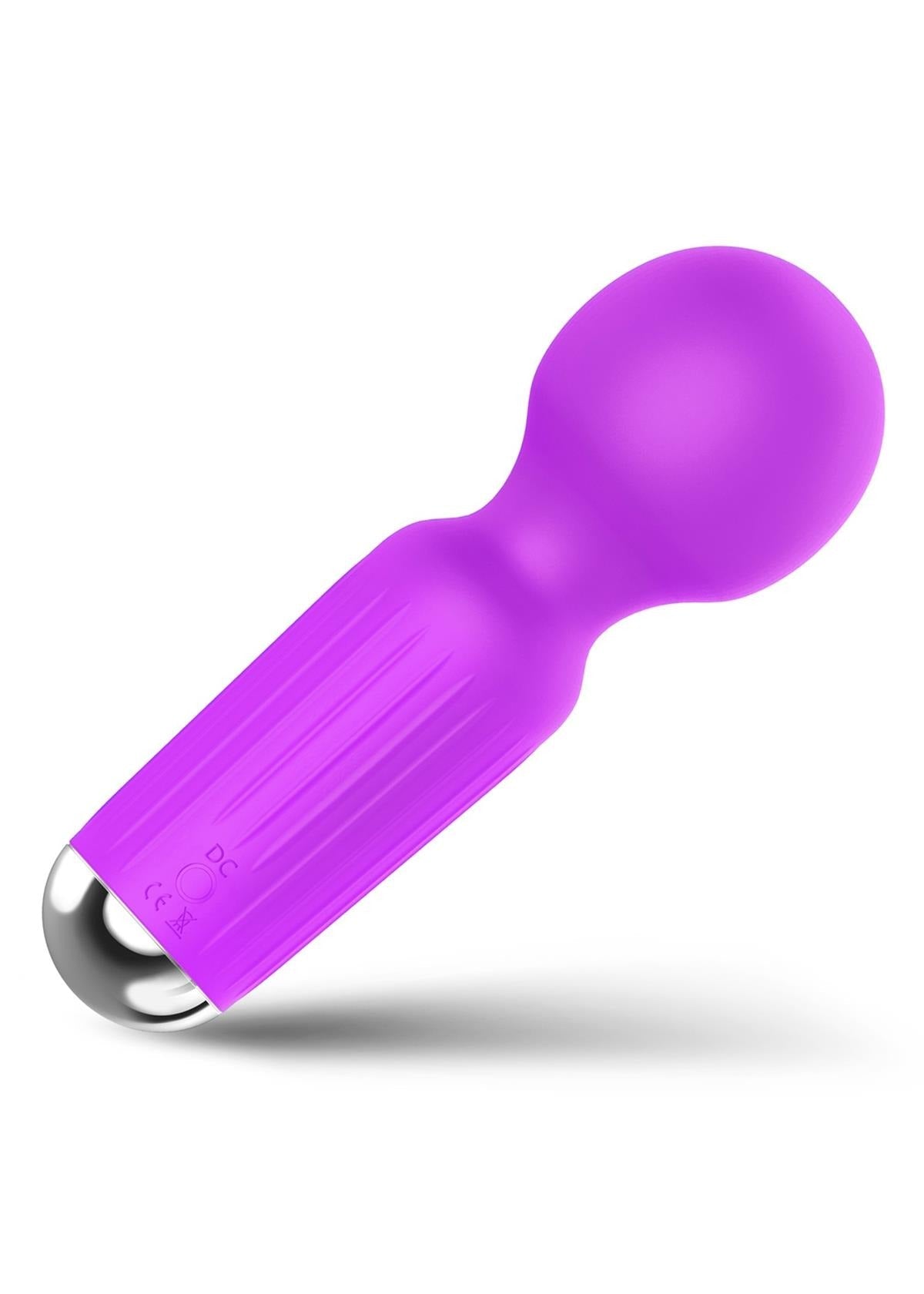 Bossoftoys - 22-00040 - Mini Massager vibrator - 20 Functions - Silicone - 11 cm -  dia 3,7 cm - Rechargeable - attractive Colour windowbox - Purple