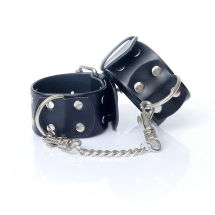 Bossoftoys - 33-00092 - Handcuffs - Studs - Wristcuffs - Bondage set