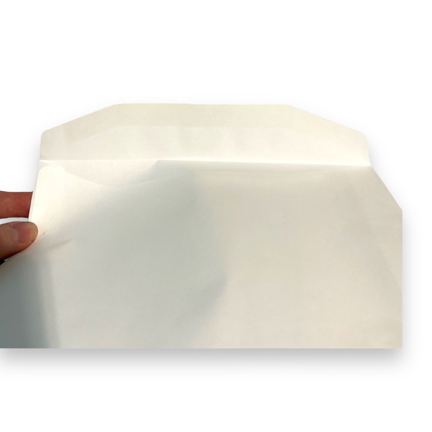 Envelopes - 156x220mm White - The Perfect Packaging for all your Correspondence Needs