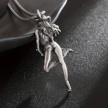 Exclusieve Ketting 'Cowgirl Chic' - Vrouw in Bikini met Cowboyhoed