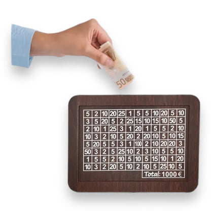 Wooden money box saves 1000 euros with marker to cross out numbers