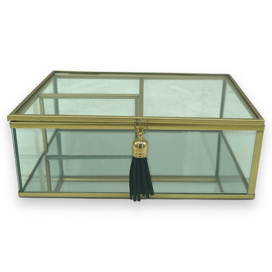Jewelry Box - Stylish Storage Solution for all your Jewelry 18x12x6.5 cm