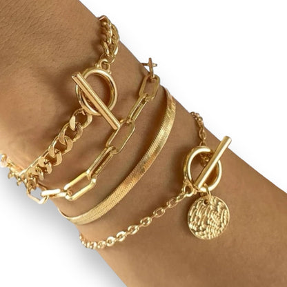 Boho-Chic Bracelets Set of 4 Pieces In Gold