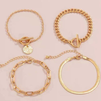 Boho-Chic Bracelets Set of 4 Pieces In Gold