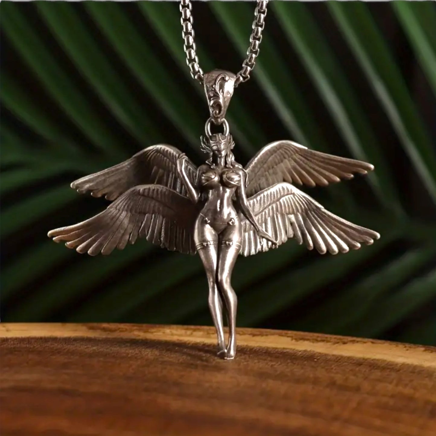 Exclusive Elegant Angel Necklace 7cmx5.5cm