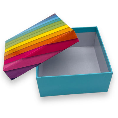 Regenboog kartonnen doos 10x4,8 cm
