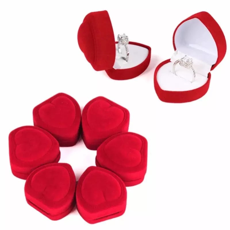 Wedding Ring Box Heart Red - Beautiful way to present your rings on your big day - 1 Piece - Dimensions: 4.5 cm