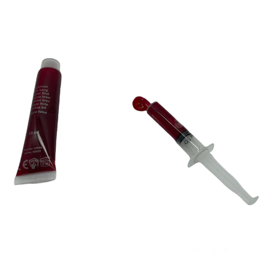 Realistische Fake Blood Set - Spuit gevuld met Bloed + Navulling